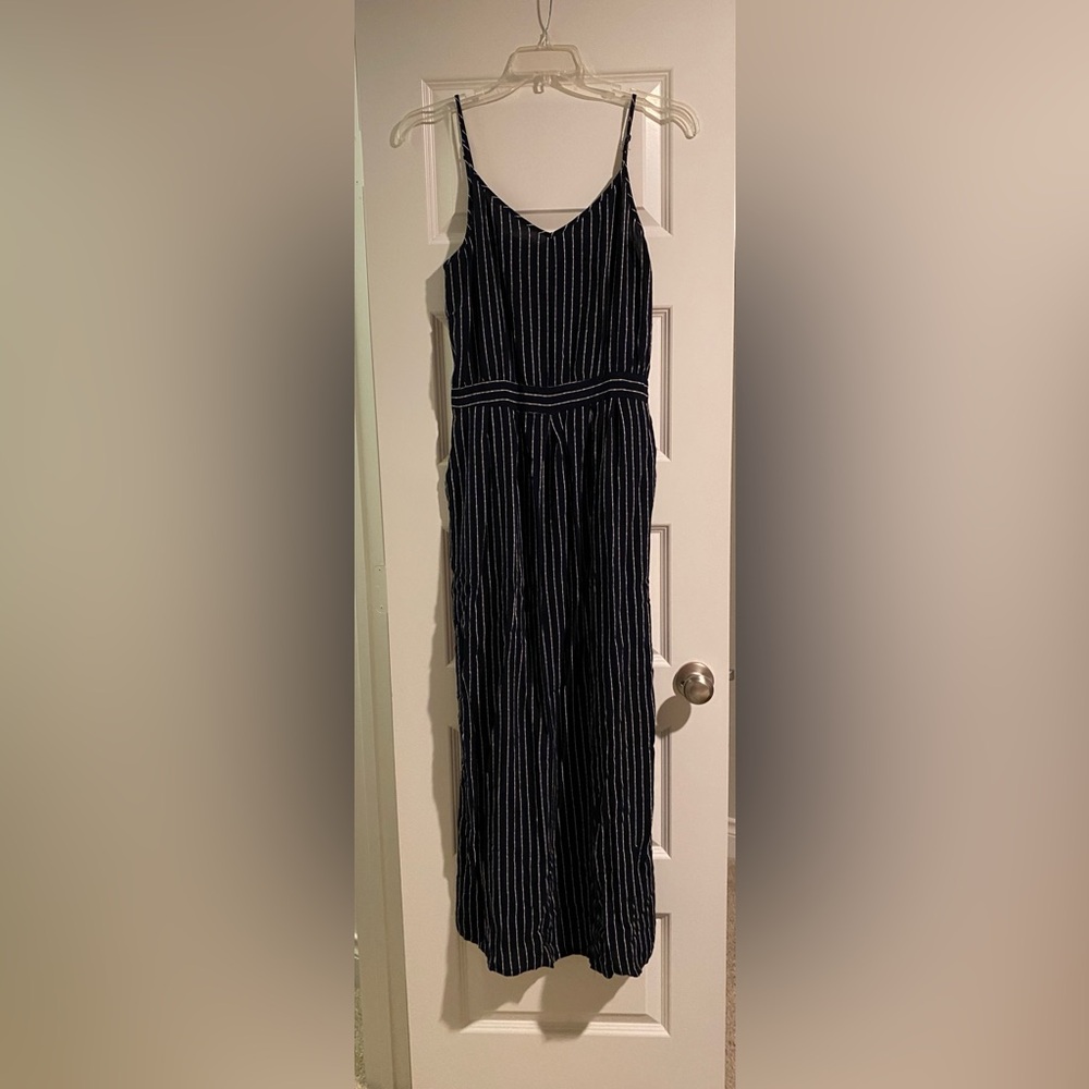 Bobeau maxi dress spaghetti strap with pocket navy pinstripe size large EUC